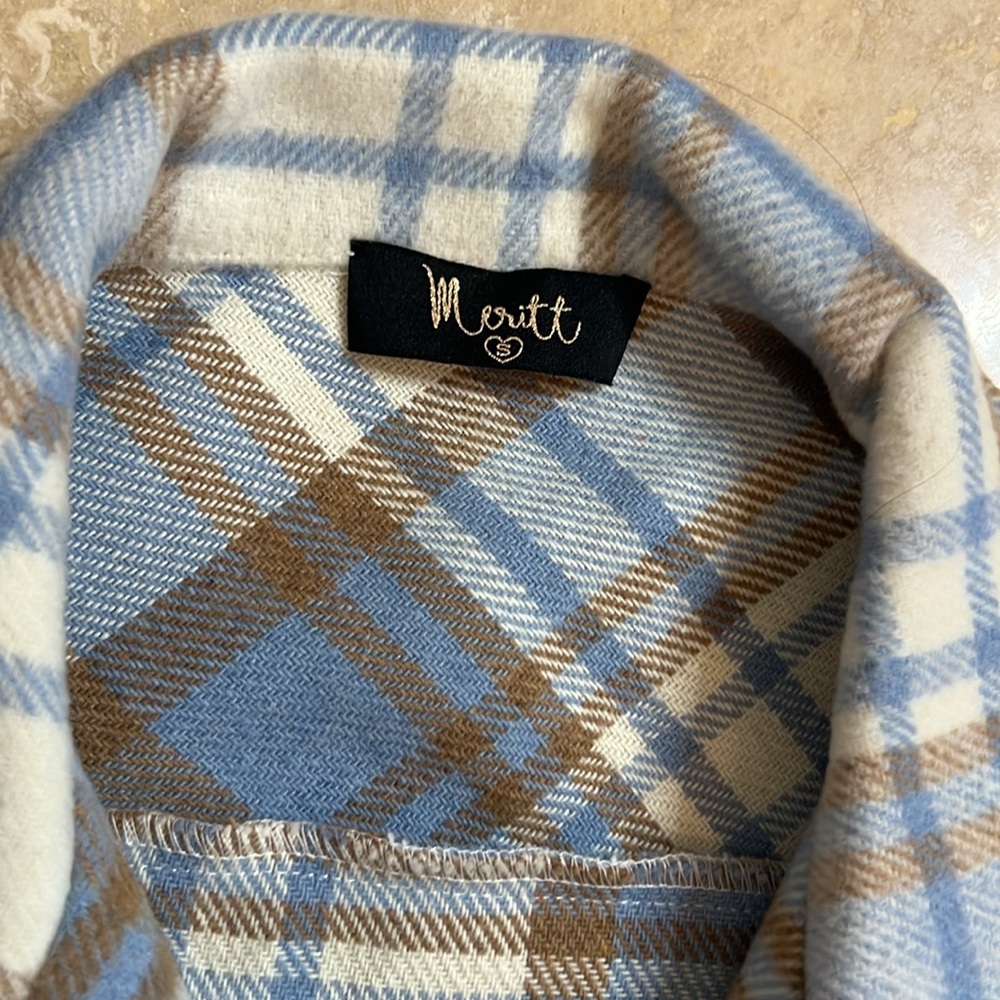 💕Brand new Shacket💕 - Picture 4 of 4